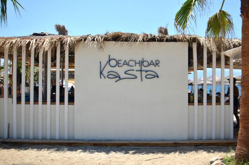 Kasta Beach Hotel Ofrínion المظهر الخارجي الصورة